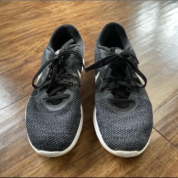 Nike Flex Experience Running Shoe | Women- Size 7 - Picture 2 of 3